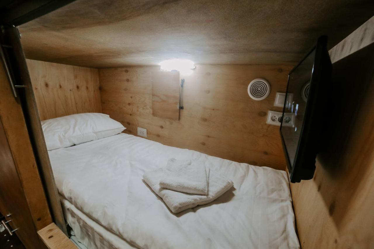 Capsule Hotel Ош Экстерьер фото